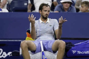 US Open Shocker: Medvedev Ousted Amidst Controversy; Sabalenka, Djokovic Advance, Eala & Tjen Make History