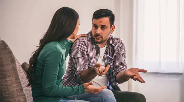 Couple avoids defining their relationship.